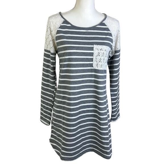 Ya Los Angeles Tunic Dress Women Medium Embroidered  Gray White Striped Top - Picture 1 of 11